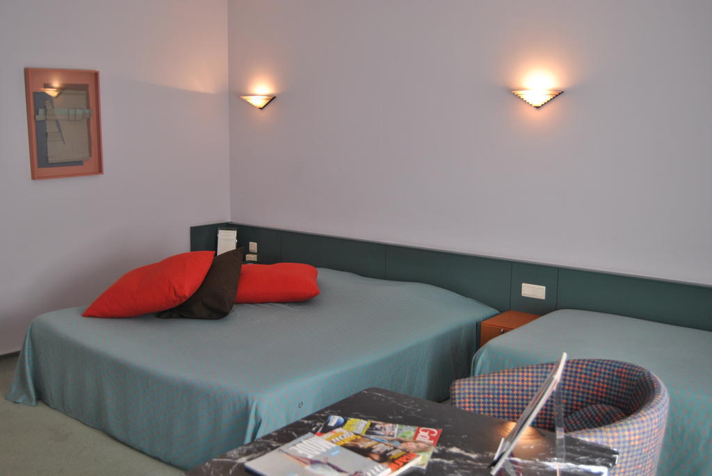 Greenpark Hotel Sint-Pieters-Leeuw Room photo